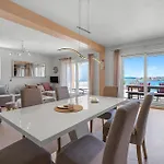 Beach Front Apartment In Brodarica With Lake View *