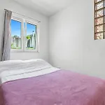 Beach Front Apartment In Brodarica With Lake View Apartment *