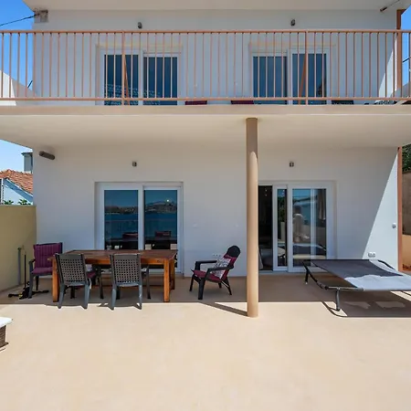 Beach Front Apartment In Brodarica With Lake View Brodarica (Sibenik-Knin)